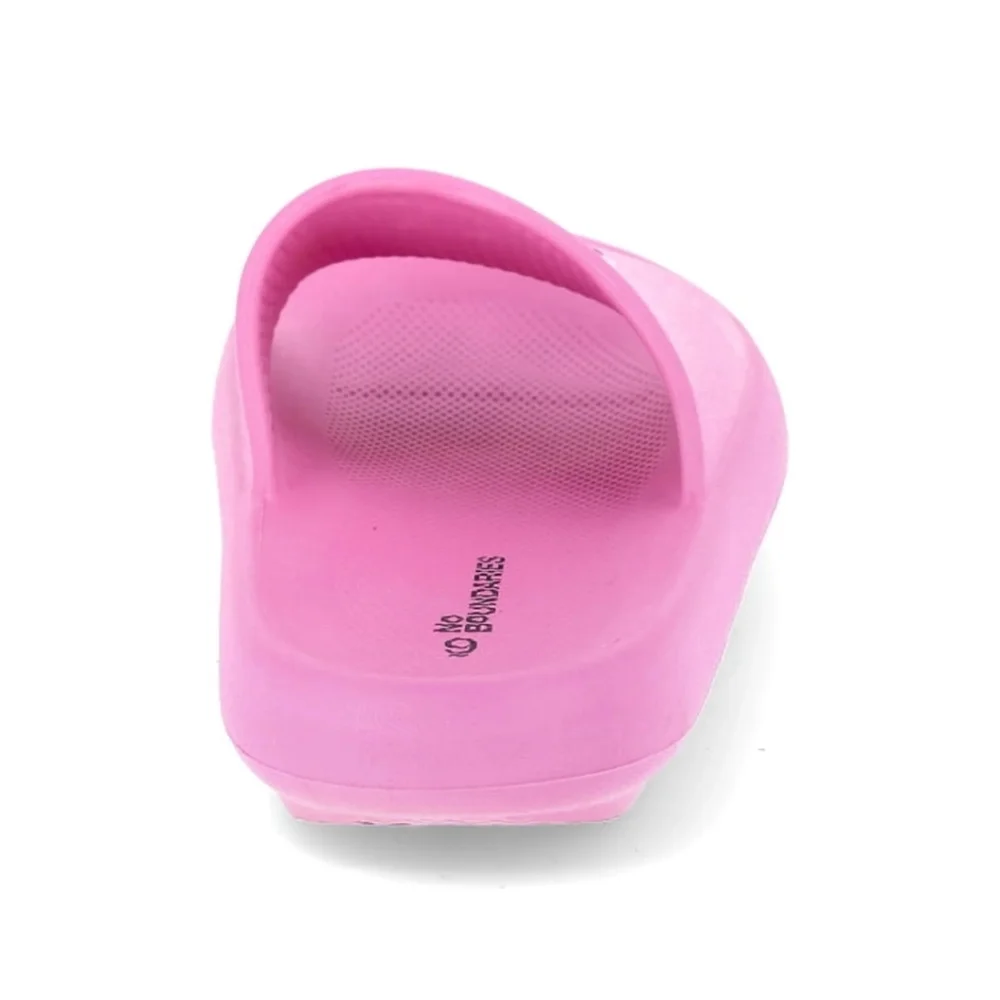 No Boundaries Comfort Slides